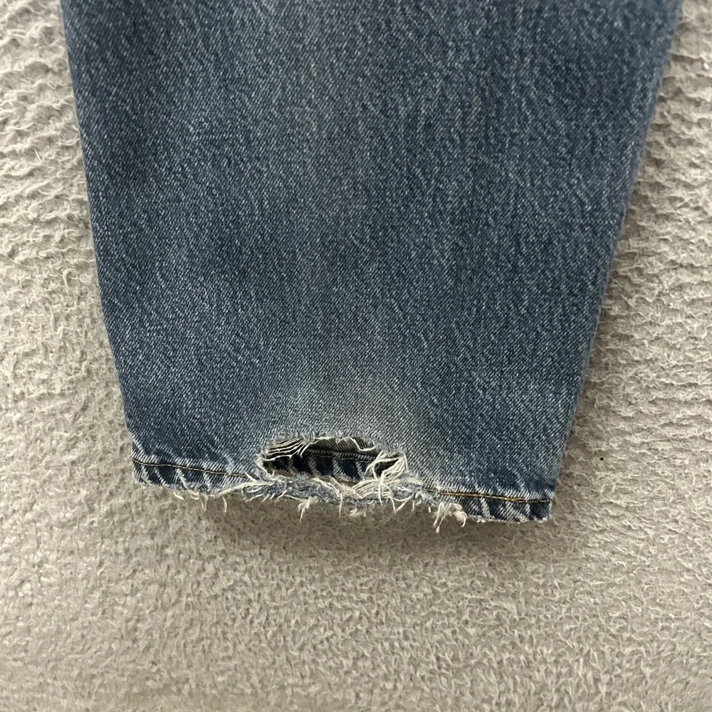 Vintage Levis Jeans Mens 36x34 Blue Denim 505 Straight Leg Light Wash 90s Adult